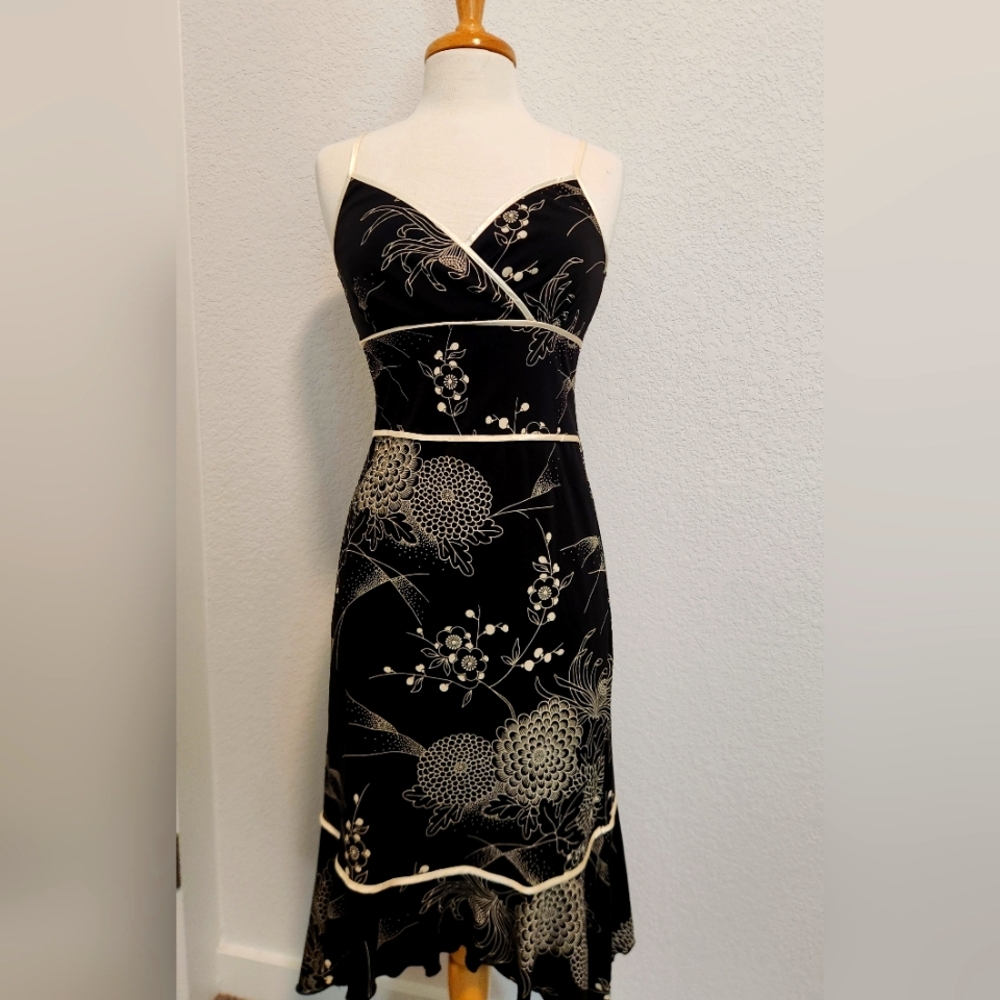 Chic Black and Cream Floral Dress